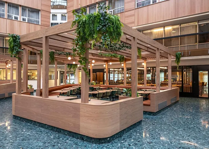 Hotel Thon Vika Atrium 4*