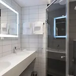 Hotel Thon Vika Atrium 4*