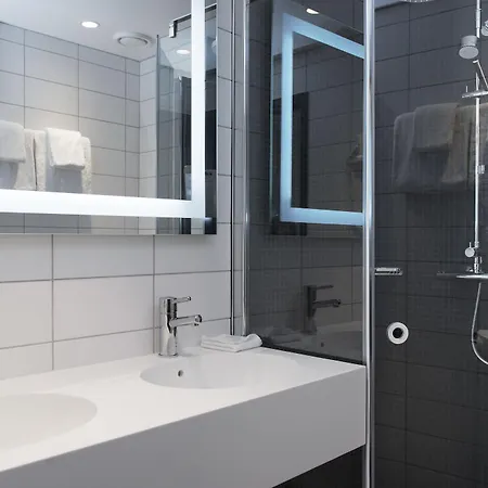 Thon Vika Atrium 4*
