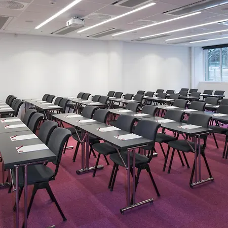 Hotel Thon Vika Atrium 4*