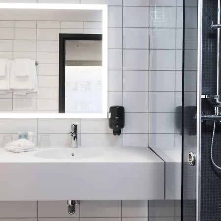 トーン ビカ アトリウム ホテル