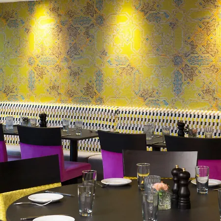 トーン ビカ アトリウム オスロ